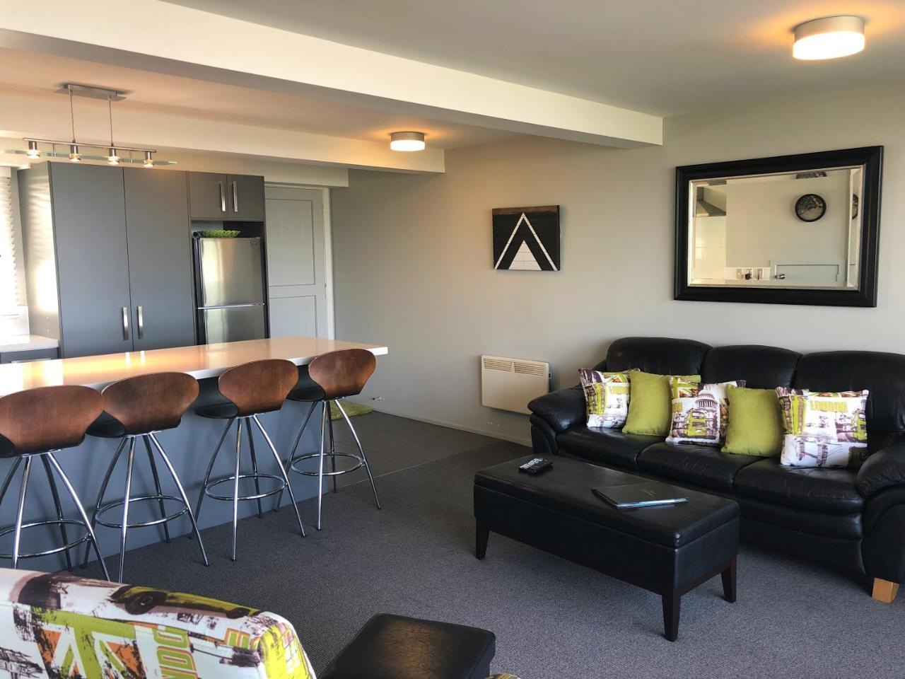 Getaway At The Lake. Lago Taupo Esterno foto